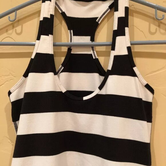 Lululemon Cool Racerback Stripe Black White Size 2 - Picture 2 of 7